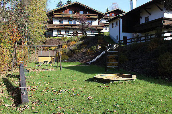 Spielplatz im Feriendorf Adalbert-Stifter in Hauzenberg / Niederbayern